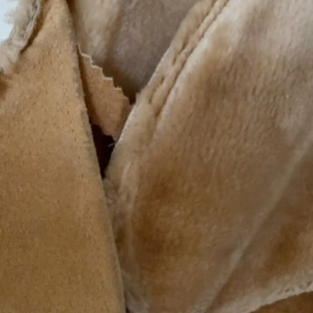 Woman Shearling Jacket - Picture 4 of 4
